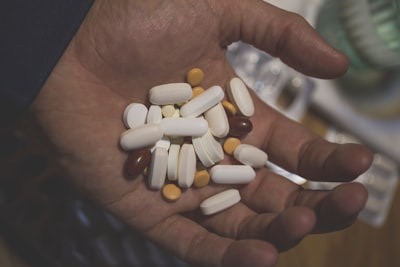 Hank Drugs: Prescription Drug Abuse, Risks and Prevention Strategies