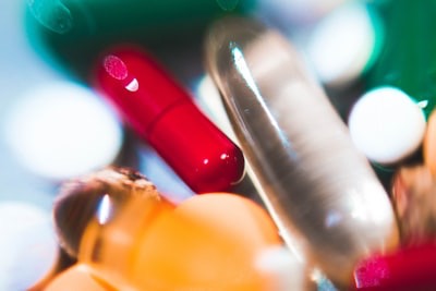 Hank Drug Store: Probiotics Unveiled, Benefits & Risks Revealed